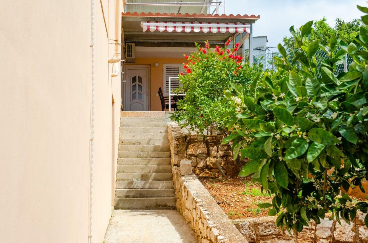 Apartments Daniela ซาวาลาติซา ภายนอก รูปภาพ